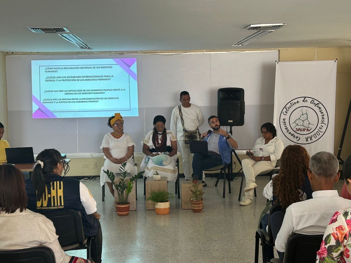 ONUHumanRights's tweet photo. 1/Participamos en conversatorio del colectivo #Sinaw #Valledupar conmemoramos el #DíaDerechosHumanos con @JEP_Colombia, @UVictimas @GobCesar líderxs y defensorxs de #DDHH #Cesar. Destacamos importancia de fortalecer acciones para garantizar la labor de personas defensoras https://t.co/fsiexD50Ed
