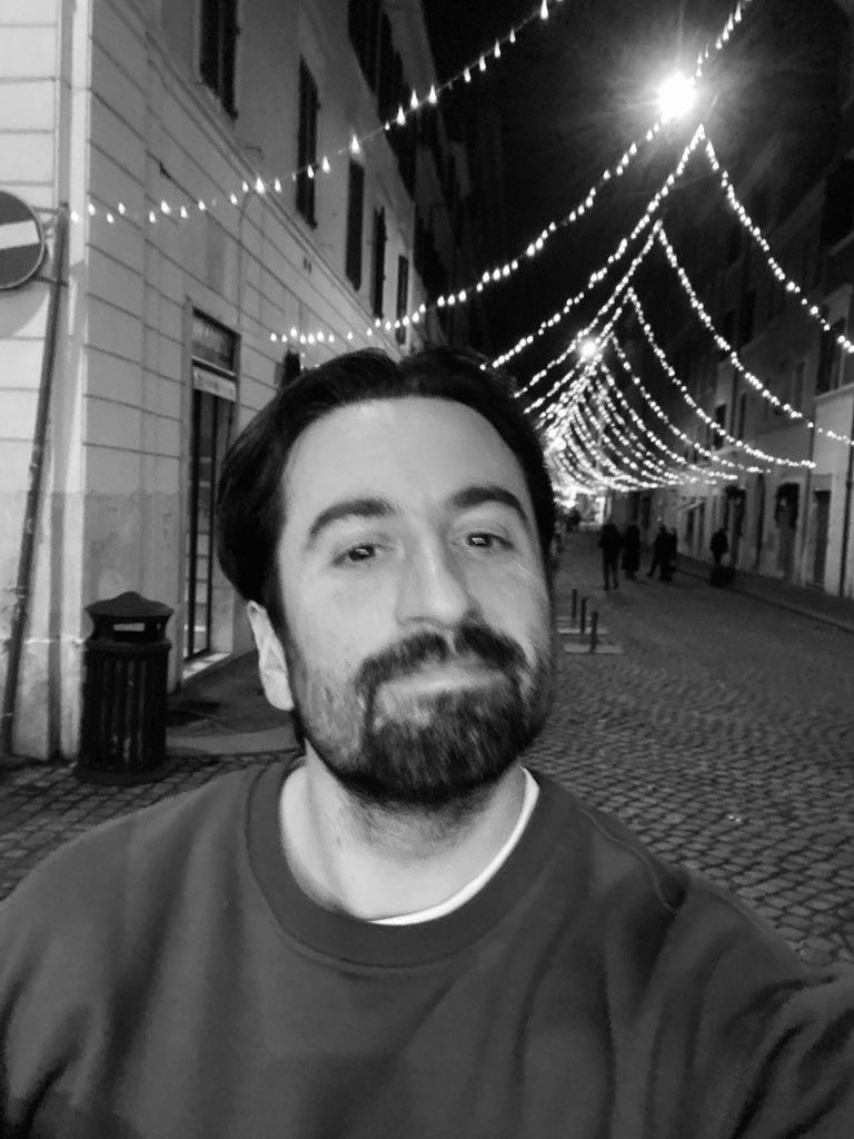 I’m posting this crappy selfie to let you know I am in Rome, feeling healthy and about to do something really really special tomorrow…🤫🤍