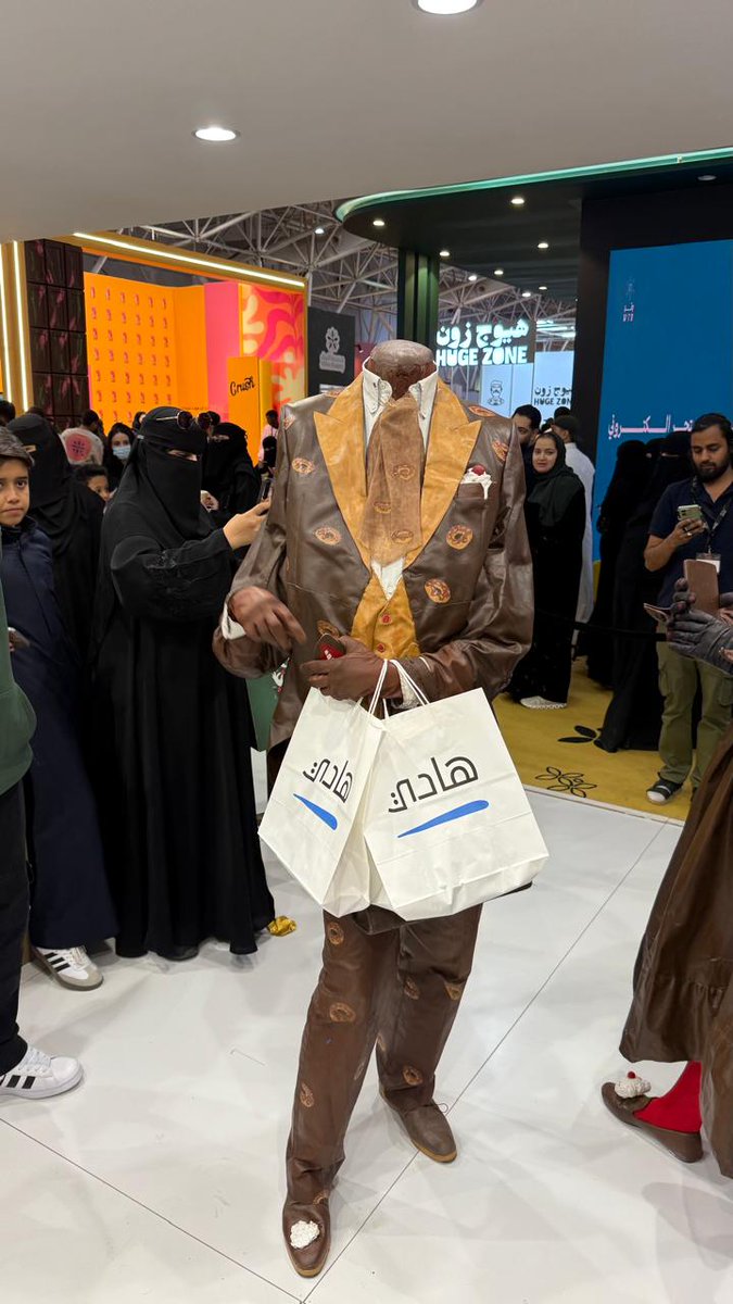 tryhadi_sa's tweet photo. بوث هادي في المعرض 🍫☕️
باقي يوم لا يفوتكم 👀

#معرض_القهوة_والشوكولاتة #هادي https://t.co/43Vnlm9Sm2