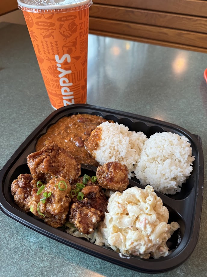 Nov pt 6 - More of my favorite spots to eat in HI. Wishing I could teleport a pork cutlet with gravy all over here (WA)! #RainbowDriveIn #Kapahulu #Honolulu #GravyAllOver #7ElevenHawaii #Zippys #Kahala #Hawaii #7Eleven