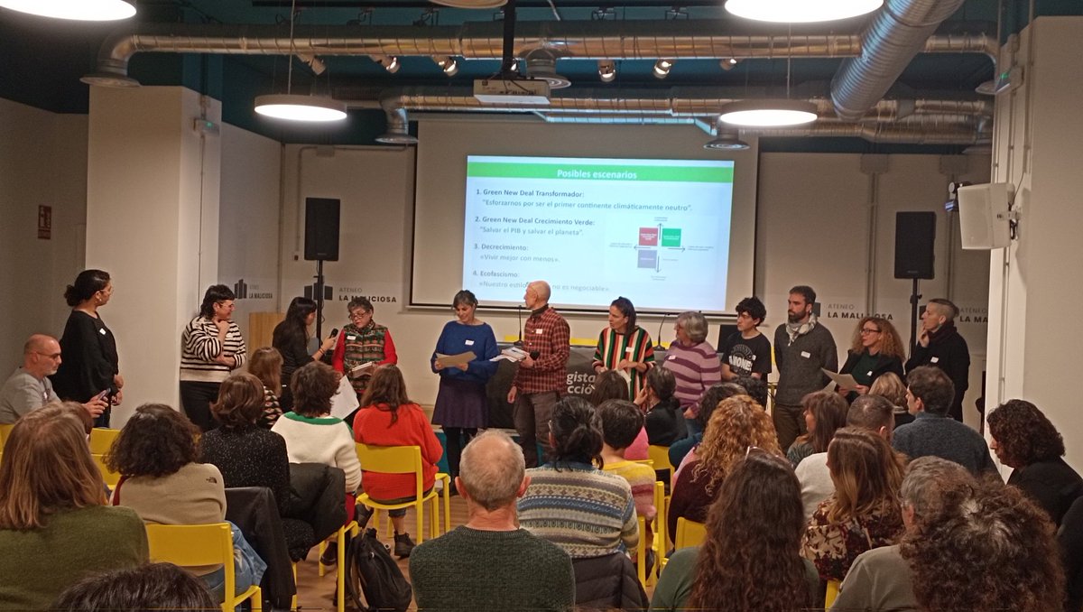 Reas_Red tweet media