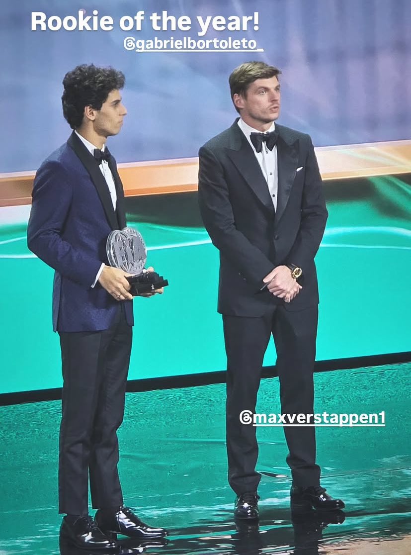 PortalRBRBrasil's tweet photo. 🏆| Max Verstappen e Gabriel Bortoleto 🇳🇱🇧🇷 https://t.co/Jnp8ZJKt4i
