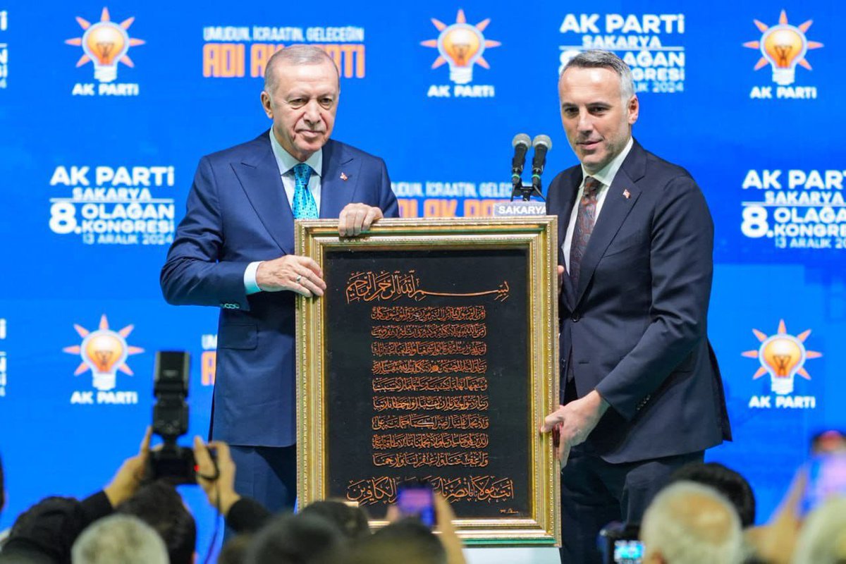 Cumhurbaşkanımız ve Genel Başkanımız Sayın Recep Tayyip ERDOĞAN’ın Teşrifleriyle 8. Olağan İl Kongremizi Gerçekleştirdik. 

Göreve Devam Eden İl Başkanımız Yunus TEVER’e ve Yeni Ekibine Başarılar Dilerim. Kongremiz İlimize ve AK Partimize Hayırlı Olsun.

#AKPARTİ #SAKARYA