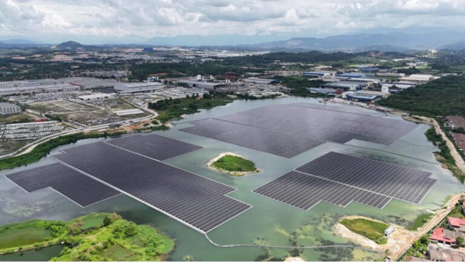 modenerlands's tweet photo. Join us for the next MODENERLANDS webinar!
👨‍🏫 Presenter: Dr Wesam Alaloul
📊 Title : Offshore Floating Solar Energy Systems: The Malaysian Experience
📅 Date: 8 January 14:00 CET
🔗 Link: https://t.co/VtpLJvXuJo 

#CostAction #ModuluarEnergyIslands #renewableenergy #windenergy https://t.co/J48GJsB019