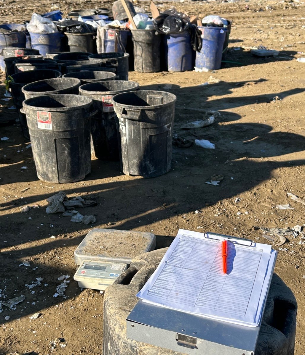 OhioEPA's tweet photo. We’re diving into waste! #OhioEPA conducted a Waste Characterization Study this fall to determine types and amounts of waste going into our landfills.
Funded through #USEPA, this project will improve Ohio's waste management and recycling. #WasteCharacterization #Sustainability https://t.co/3hCzMBGe0s