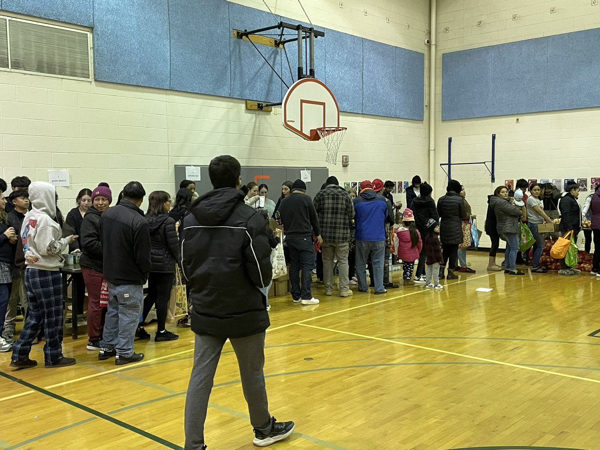 Arcola ES Community School Liaison tweet media