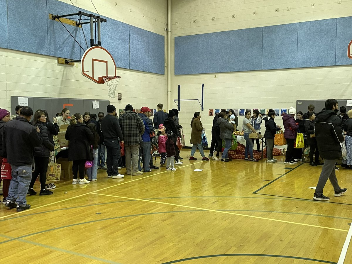 Arcola ES Community School Liaison tweet media