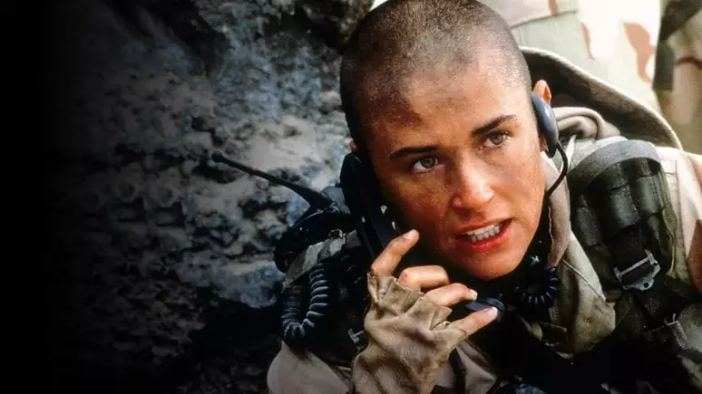 igara_ferreira's tweet photo. "Cabelo raspado é coisa da cultura woke"

🔹 Ellen Ripley, Alien 3 (1992)
🔹 Jordan O'Neill, Até o Limite da Honra (1997)
🔹 Evey Hammond, V de Vingança (2006)
🔹 Furiosa, Mad Max (2015) https://t.co/fpzwqOXyea