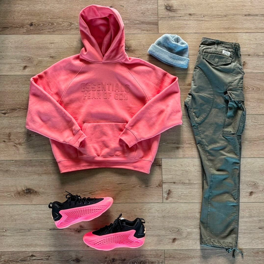 iAmTMCII's tweet photo. What yโall rocking today
@outfitgrid #outfitgrid
๐งฅ#FOGjacket
๐งฅ#FOGessentialsHoodie
๐#RLpoloPants
๐#adidasAE1 https://t.co/VE543GlZSp