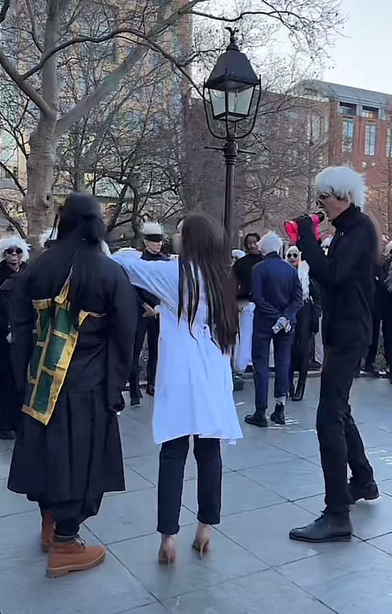 KAYLA 𐙚₊˚ SEEING BTS tweet media