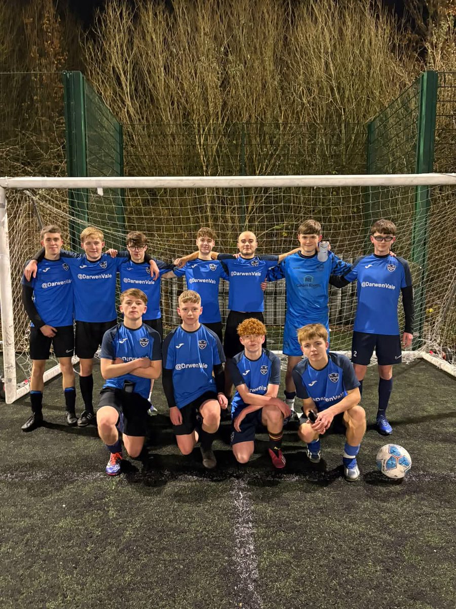 Well done to our Year 11 football team who fought for a well earned 2-2 draw tonight!💪 Player of the match goes to O Carstairs for his work rate and composure on the ball! ⚽️