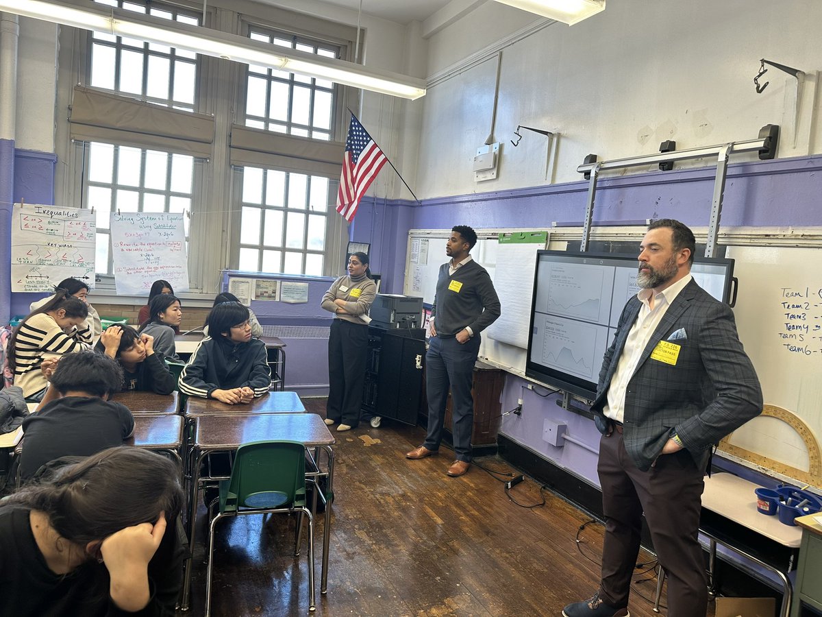 P.S./I.S. 226K (@psis226k) on Twitter photo Shoutout to our amazing <a href="/pencilorg/">PENCIL</a> partnership with JP Morgan Chase! Today, they visited two 8th grade classes & gave our students a financial literacy lesson through the exploration of their investment portfolios. <a href="/D21_Community/">DOE District 21</a> <a href="/cec_d21/">Community Education Council 21</a> <a href="/PCD21K/">Presidentsā Council of District 21</a> #PantherPride <a href="/NYCSchools/">NYC Public Schools</a> Shoutout to our amazing <a href="/pencilorg/">PENCIL</a> partnership with JP Morgan Chase! Today, they visited two 8th grade classes & gave our students a financial literacy lesson through the exploration of their investment portfolios. <a href="/D21_Community/">DOE District 21</a> <a href="/cec_d21/">Community Education Council 21</a> <a href="/PCD21K/">Presidentsā Council of District 21</a> #PantherPride <a href="/NYCSchools/">NYC Public Schools</a>