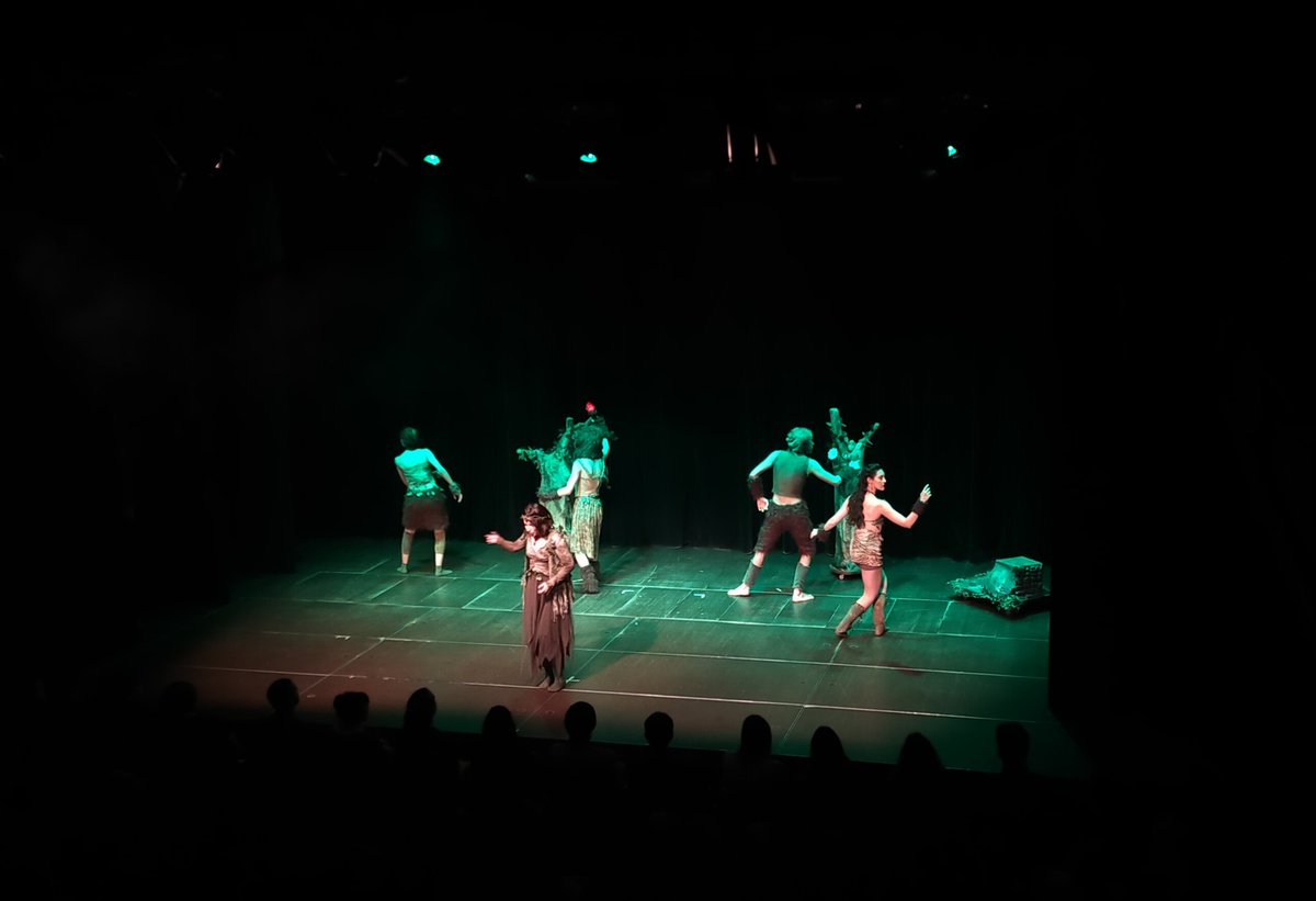 Avui la Sala Petita s'ha omplert fins a exhaurir entrades per veure 'Pandora, el musical' de Naia Valdívia. Un muntatge de <a href="/nyxartemcat/">Nyx Artem</a> ple de talent que ens ha fet vibrar amb el mite grec!  Fantàstic!

#Kursaalmanresa <a href="/gallinermanresa/">El Galliner Manresa</a>