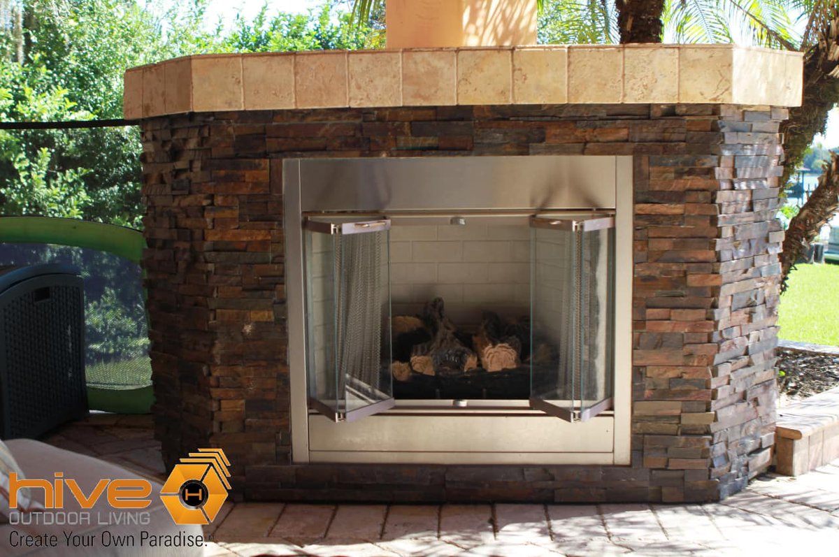 hive_outdoor's tweet image. Stay cozy this holiday season!!🔥🍂  
Interested in a backyard makeover? Check out HiveOutdoor.com

#custombackyard #BackyardGoals #floridapools #backyardparadise