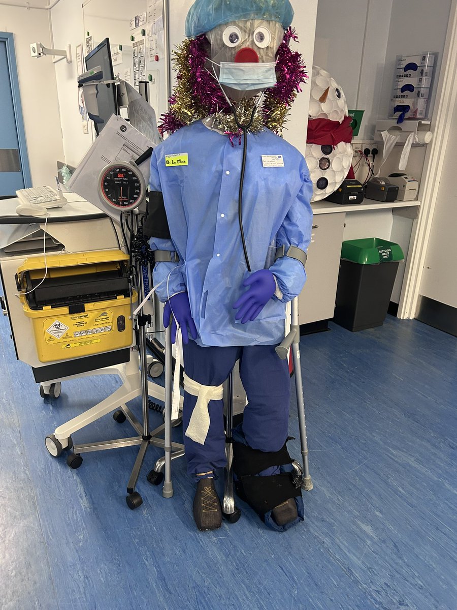 Love this Dr La Mare ! Was so much fun to find this fella waiting for us. Well done again De La Mare Ward so much work went into this 👏❤️ <a href="/Mel_Chambers76/">Mel Chambers</a> <a href="/paula4767/">Paula King 🌈💙</a> <a href="/WestHertsNHS/">West Herts Teaching Hospitals NHS Trust</a> <a href="/sarahjaneturne2/">Sarahjane Turner</a>