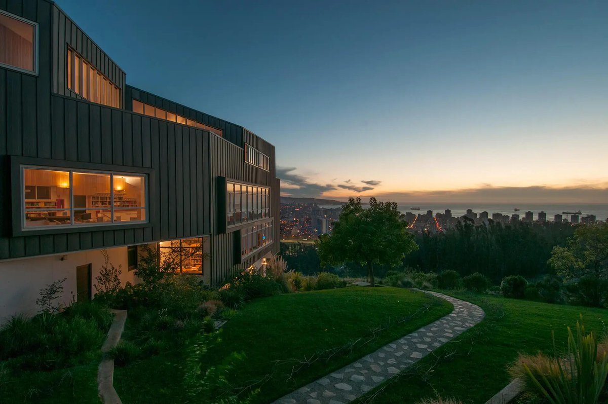 The Mixed Integer Programming Workshop South America: December 9 - 12, 2025, at Universidad Adolfo Ibáñez in Viña del Mar, Chile <a href="/UAI_VINA/">UAI - Viña del Mar</a> 🎉
More details here: mixedinteger.org/MIPSouthAmeric… #MIP #ORMS