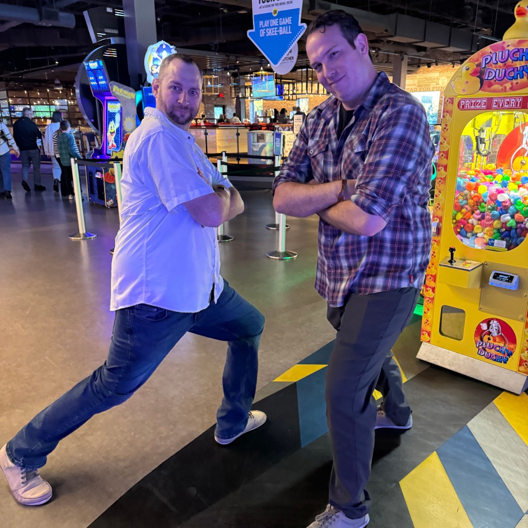 SyKloneInt's tweet photo. Holiday Spirit at Sy-Klone 🍕🥗🎄

Yesterday the Sy-Klone team got together for a fun-filled afternoon of games, food, and prizes. It was a great time hanging out and enjoying each others company. Congrats to all who won prizes from the raffle 🎁

#SyKlone #HolidaySpirit #Team https://t.co/NiMQsxL23C