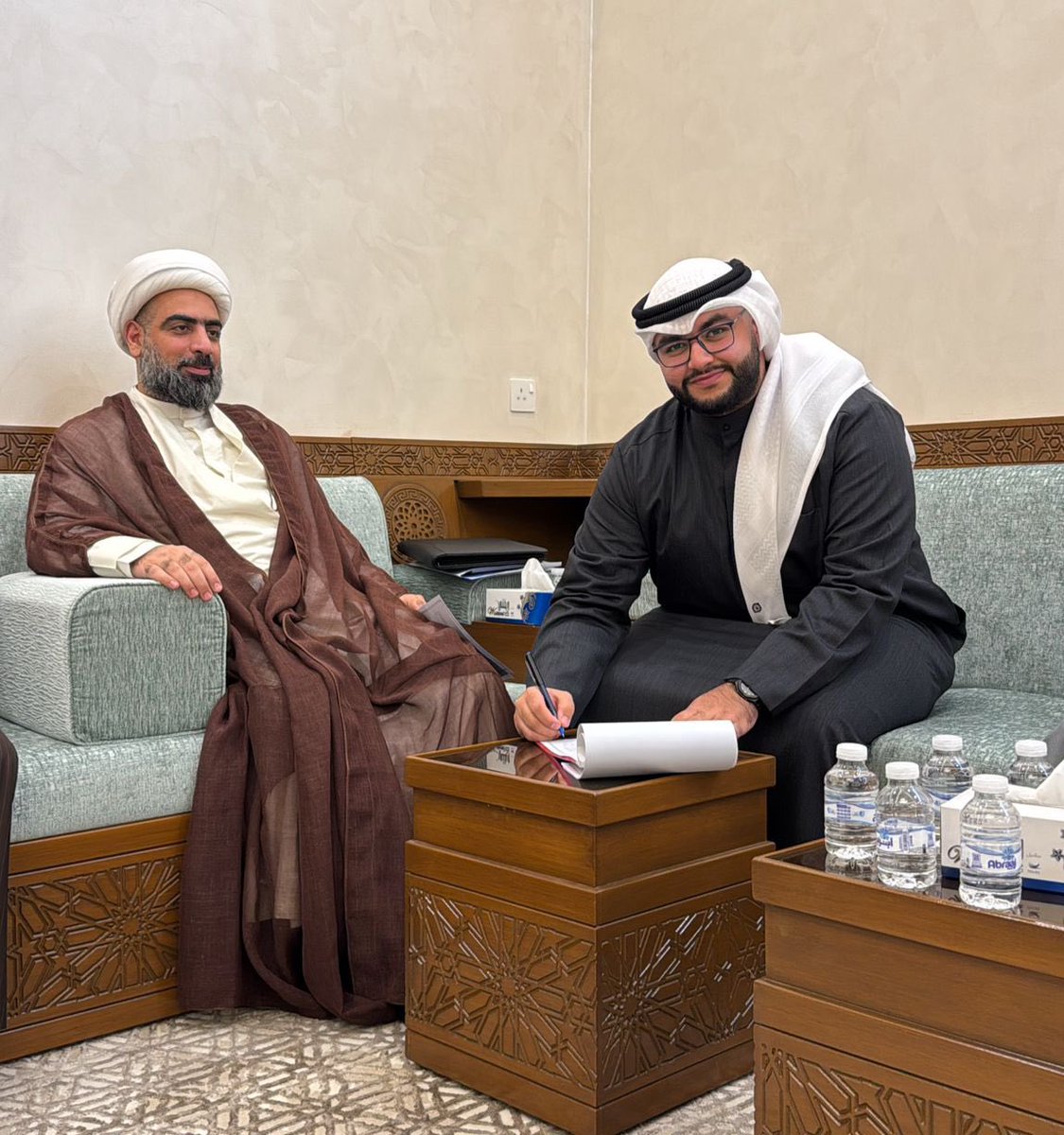 Malma6roud's tweet photo. 13-12-2024
الحمدالله الذي بنعمته تتم الصالحات 
تم بحمد الله وفضله وفضل أهل البيت عليهم السلام
 "عقد قراني"
سائلاً المولىٰ عز وجل لي ولكم التوفيق 
والبركة لما يُحبه ويرضاه 🤍 https://t.co/RiBrGJHWEi