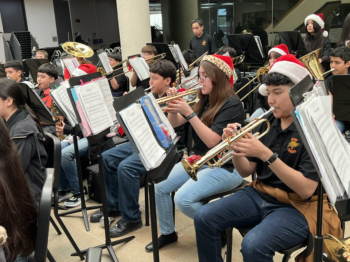 Mead Jaguar Band tweet media