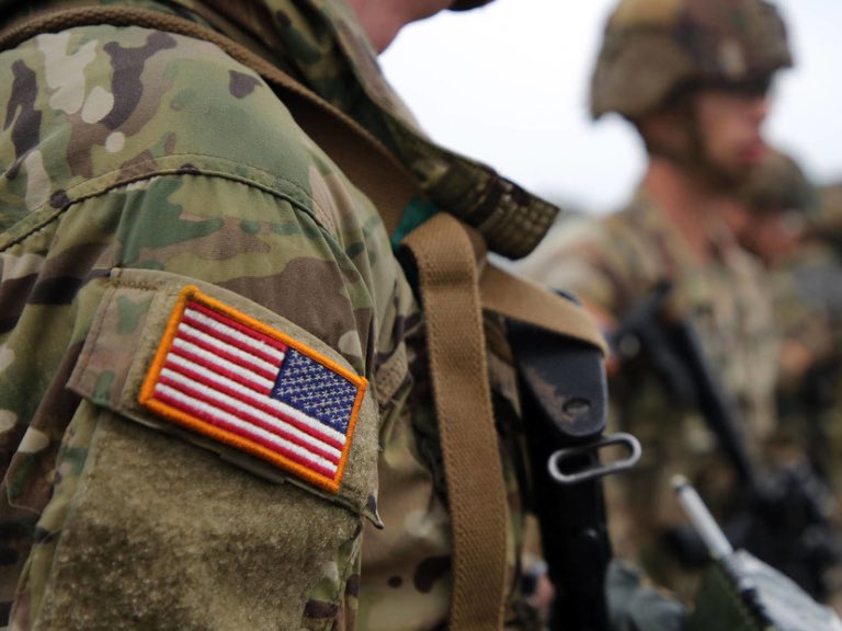 🚨| ÚLTIMA HORA: Estados Unidos firmó un acuerdo con el gobierno de Trinidad y Tobago para enviar tropas militares a la isla, en caso de un "conflicto" en Venezuela. 🇻🇪 La caída de la dictadura de Maduro está cada vez más cerca. MADURO DEBE SER DERROCADO. ¿Cuántos conmigo?