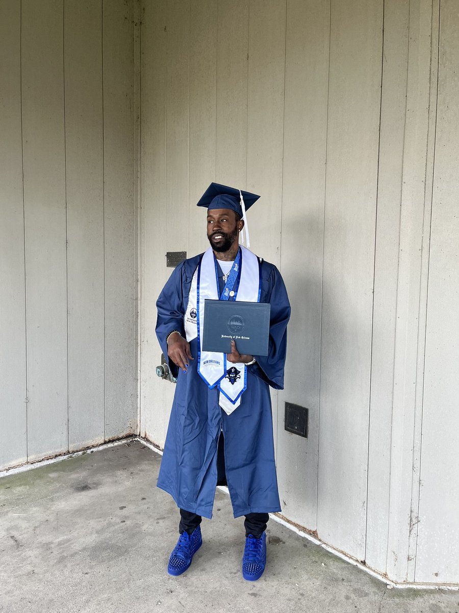 I did it mama just like I told you I would!!! #TB4gang❤️❤️