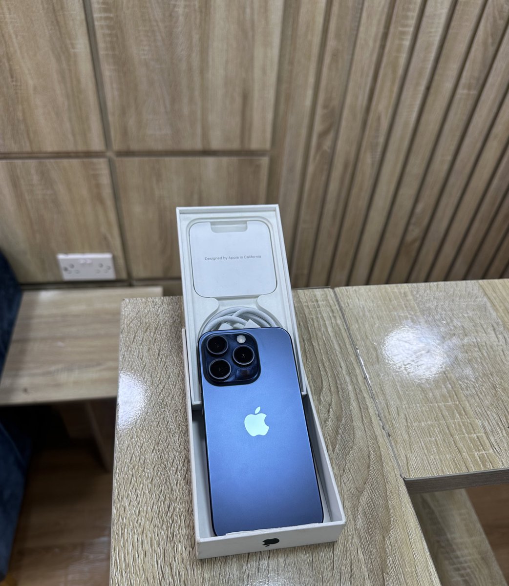 femi_golden's tweet photo. iPhone 15 Pro | Physical Sim

Open Box

128GB

Active Apple Warranty ✅

N1,285,000

Kindly Follow @Goldengadgetsng 🔌

Please Help Retweet 🙏🏾

#GoldenDeyForU ✨ https://t.co/Y9KPD3Sd8U
