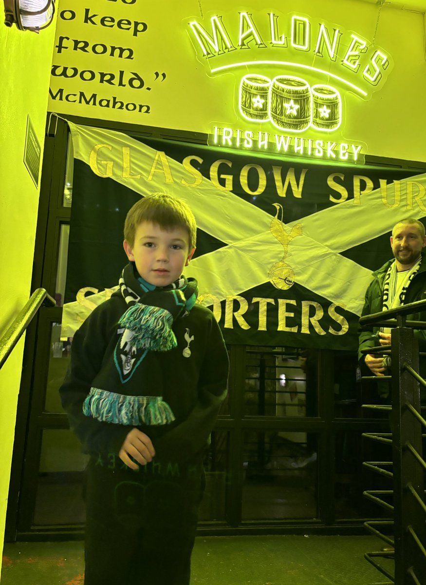 mark584's tweet photo. Thanks to everyone at @MalonesGlasgow and @GlasgowSpurs for being great with the wee man last night. COYS https://t.co/3kwtk5qafK