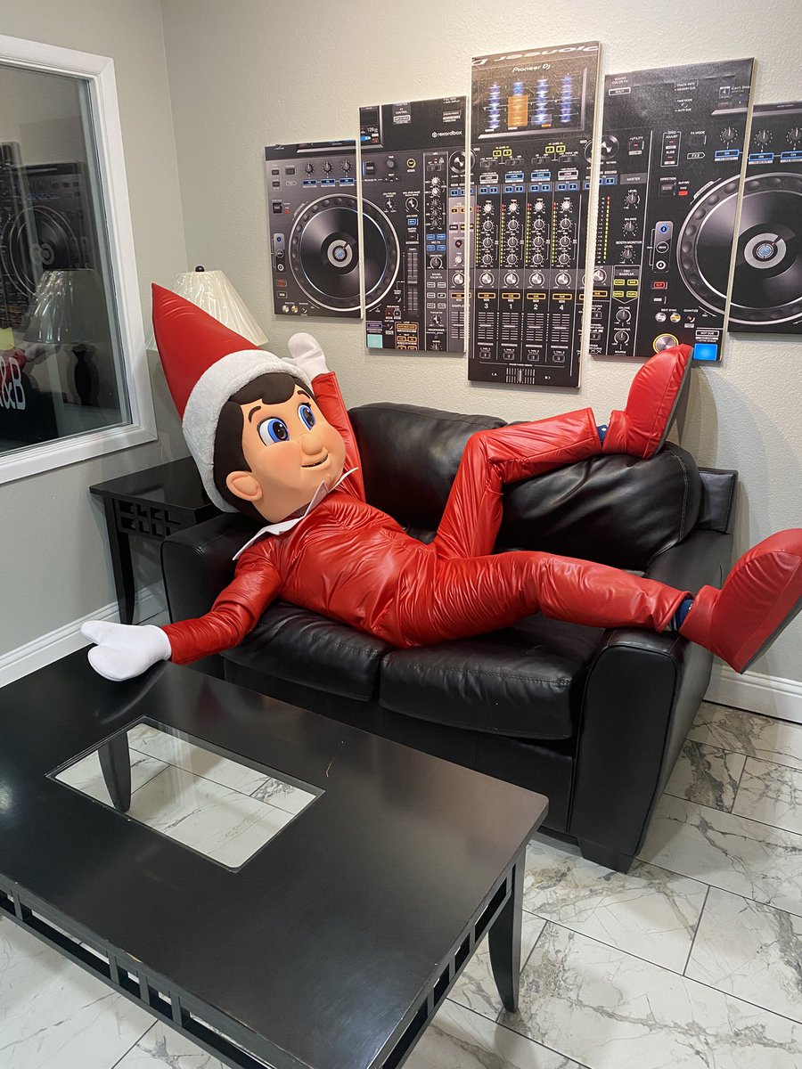 Jeff, Mudflap & The Gang tweet media