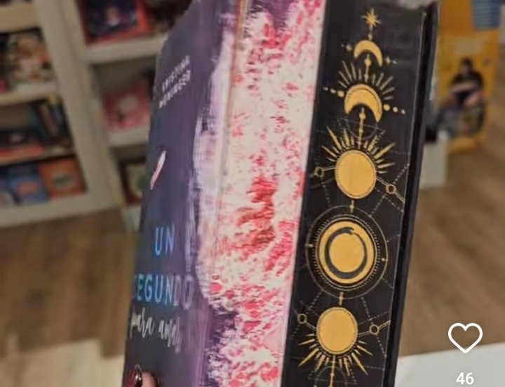 Eli_books_king's tweet photo. Podemos hablar de la nueva editorial "INLOV" es para las lectoras.
Todos sus libros tienen lo de los bordes pintados (NADA QUE SOLO EDICIÓN ESPECIAL) todos los tendrán.
Además, que tienen cubiertas + book review al final del libro y la info.

OMG, esto era lo que pedíamos https://t.co/yep8KRiYOJ