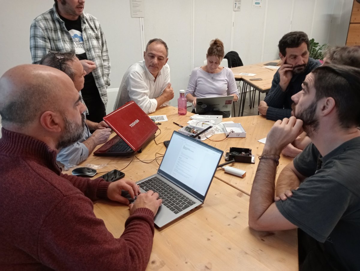 femProcomuns Coop tweet media