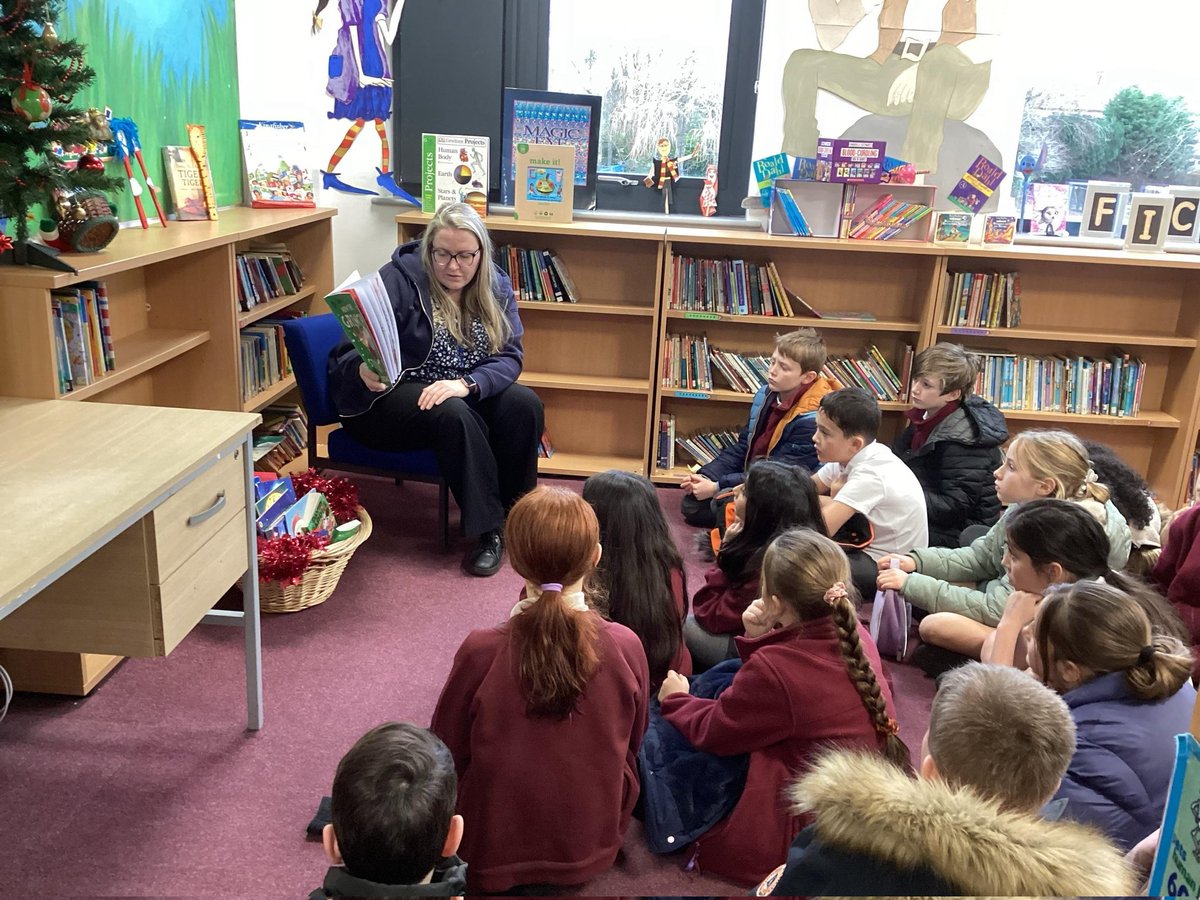 Oak Tree Primary School tweet media