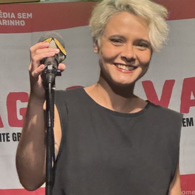 escaroles's tweet photo. olha ela #NovaFotoDoPerfil https://t.co/Oud1PQ7JKR