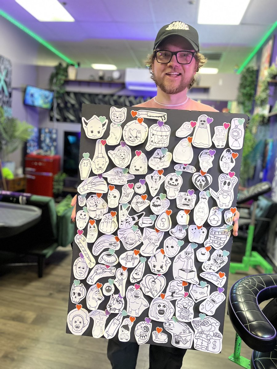 jenkletooth's tweet photo. Friday the 13th deals going crazy! Come get yatted 🖤 https://t.co/yKmu2p7YnM