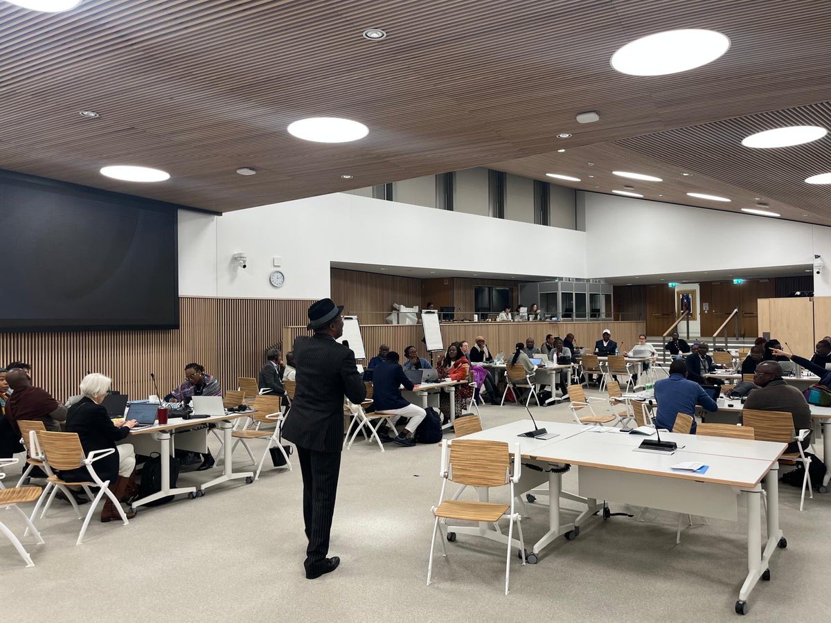 manzengoc's tweet photo. Facilitating the triple elimination session with the Global Fund’s M&amp;E with some selected countries. Geneva, 12/12/2024.
Triple elimination of mother to child transmission of HIV, syphilis and hepatitis is feasible and reachable.
It is the priority for the BBNT initiative. https://t.co/vDL21zB94Y