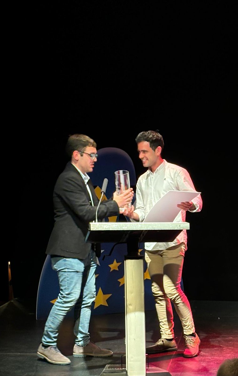Diego García Carrera (@diegogcarrera) on Twitter photo Un honor recibir el premio a Mejor Atleta de la Comunidad de Madrid por tercer año consecutivo.
Con dedicatoria especial para mi grupo de entrenamiento y mi entrenador <a href="/sabiowalk/">José A Quintana - OLY</a>, por ser los culpables de que vaya feliz a entrenar cada día. Un honor recibir el premio a Mejor Atleta de la Comunidad de Madrid por tercer año consecutivo.
Con dedicatoria especial para mi grupo de entrenamiento y mi entrenador <a href="/sabiowalk/">José A Quintana - OLY</a>, por ser los culpables de que vaya feliz a entrenar cada día.