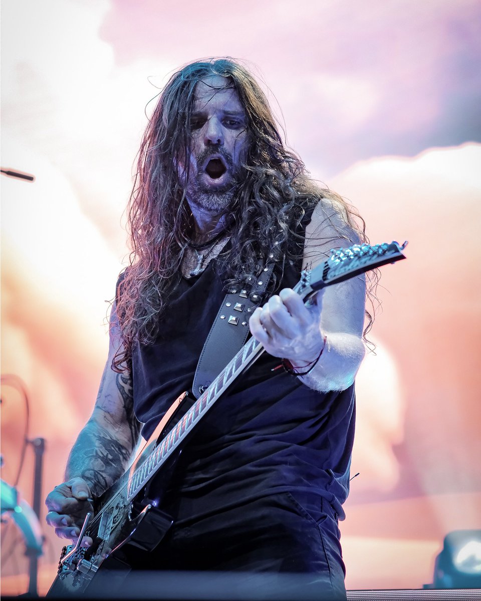 sepulturacombr's tweet photo. Killer show at Salvador last night, on Thursday you all proved that listening to metal has no time or day and you really put in a lot of energy! 

A show we won't forget! Recife, you're next! 🔥🔥🔥

📷: @oldriff https://t.co/hJjxn3slr9