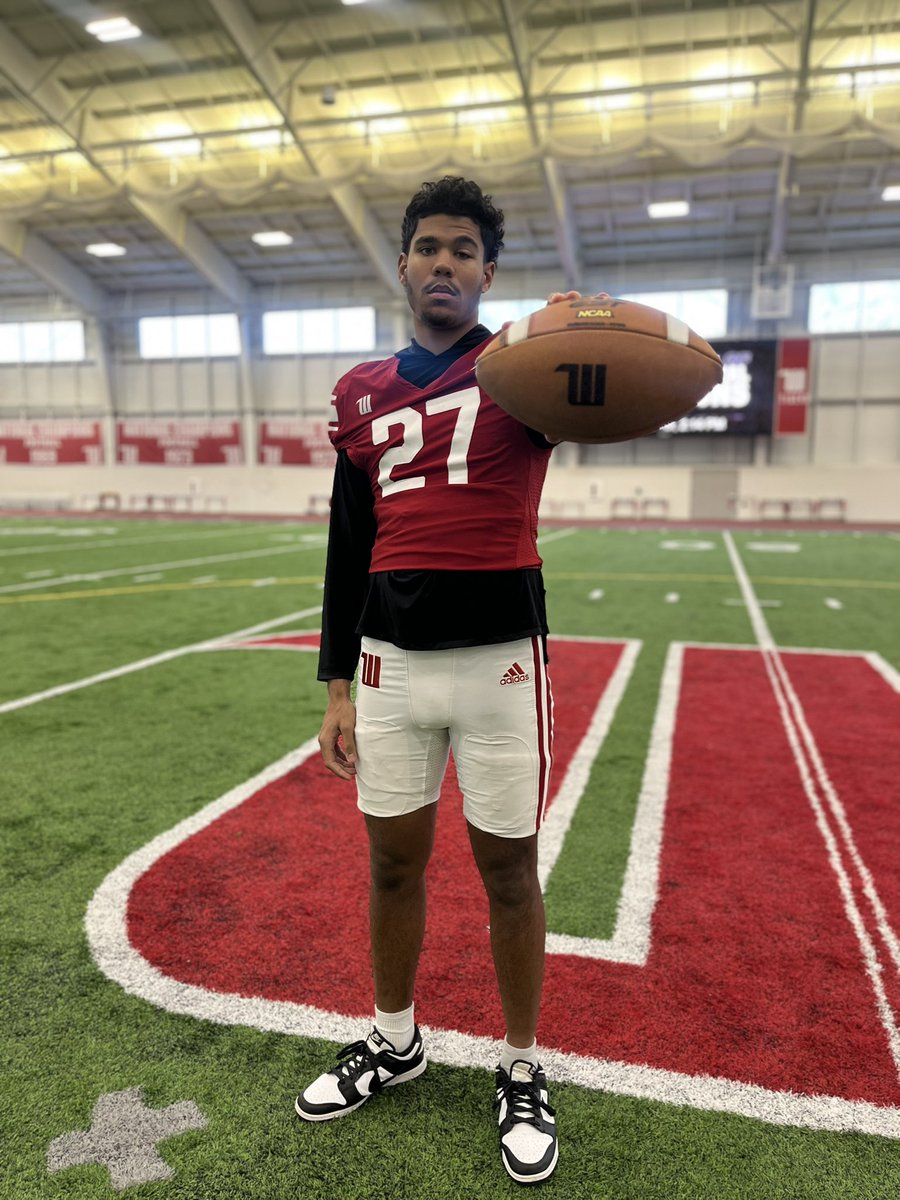 Gavinlamb3232's tweet photo. After an amazing visit and conversation with @cdavie51 @JimCollins_FB I am blessed to receive my second offer from Wittenburg university. #GoTigers🐅@BenDavisFB @RussMann09 @44__marco @coachspinks317 @IndianaPreps https://t.co/wV2DhYep0r