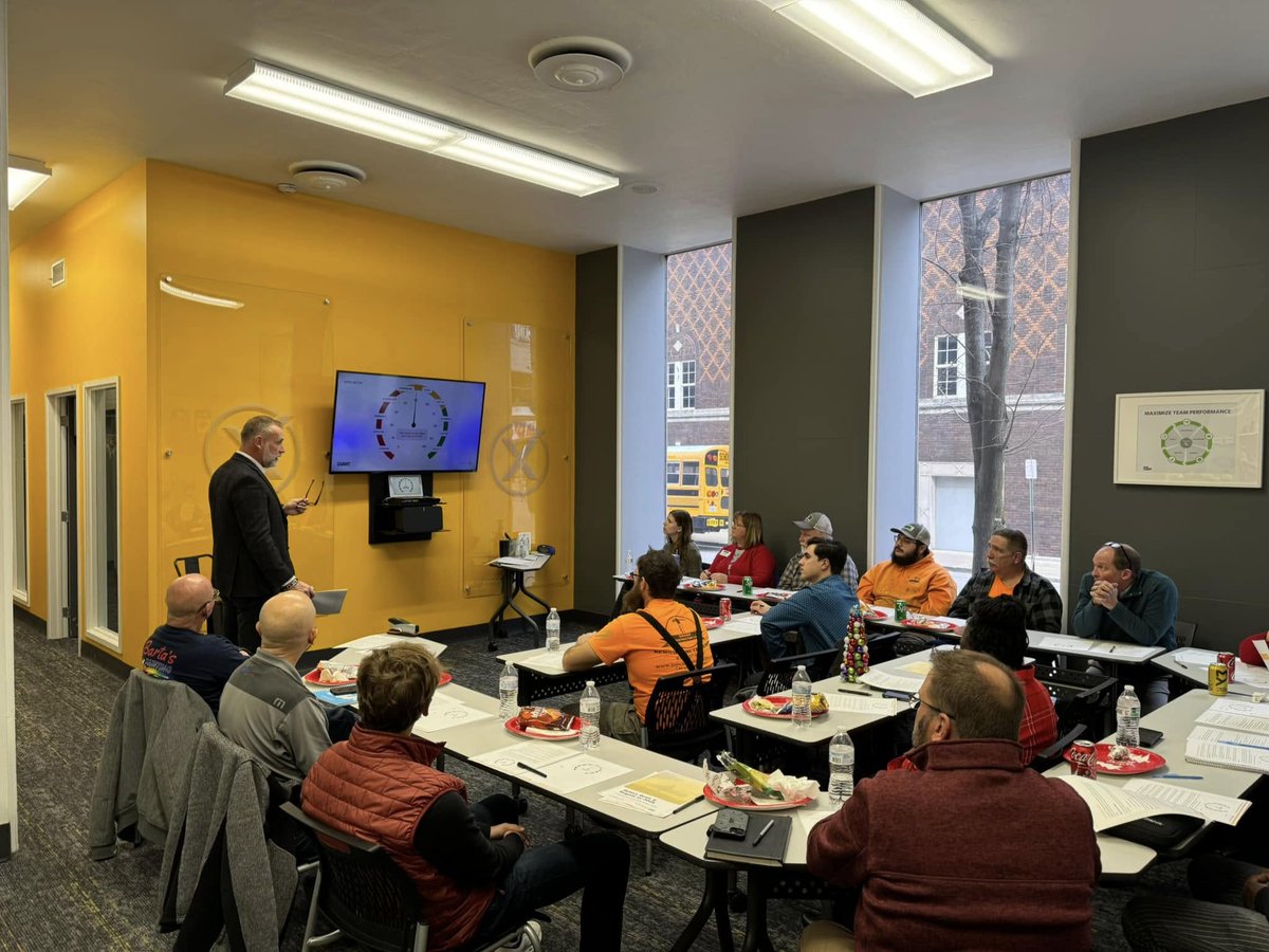 theEXTENDGROUP's tweet photo. Our Lunch &amp; Learn wasn’t just a workshop — it was a catalyst for change. Together, we reflected, reset, and reignited our leadership for 2025. Your feedback? Mission accomplished! Let’s lead with intention, trust, and clarity this year!

#Leadership #SelfAwareness #2025Goals https://t.co/4hfeSsCouT