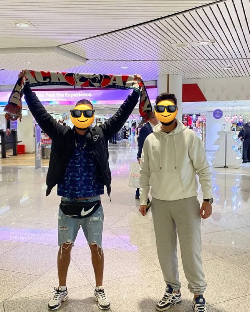 Asfartweets's tweet photo. ON TOUR 🇨🇩✈️

#ALGUA 🙏🏻 https://t.co/Kqx43xWi5F