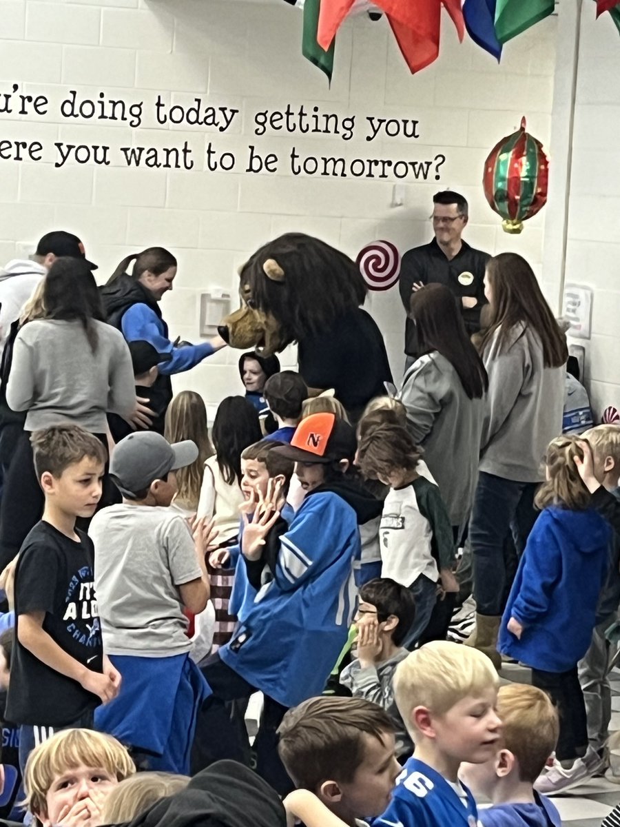 Winchester Elem (@winchesterelem) on Twitter photo HUGE thanks to <a href="/JaredGoff16/">Jared Goff</a> & <a href="/littlecaesars/">Little Caesars Pizza</a> for surprising us with a pizza party! We're cheering loud and proud for the <a href="/Lions/">Detroit Lions</a> ! HUGE thanks to <a href="/JaredGoff16/">Jared Goff</a> & <a href="/littlecaesars/">Little Caesars Pizza</a> for surprising us with a pizza party! We're cheering loud and proud for the <a href="/Lions/">Detroit Lions</a> !