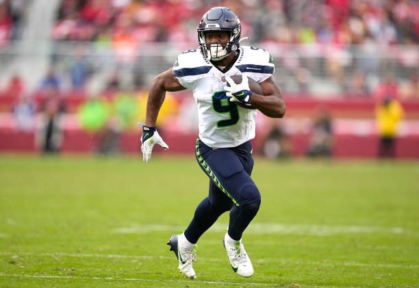AdamSchefter's tweet photo. Seahawks are listing RB Kenneth Walker III as doubtful for Sunday night’s game vs. the Packers due to his calf injury. https://t.co/6fskj2mFVa