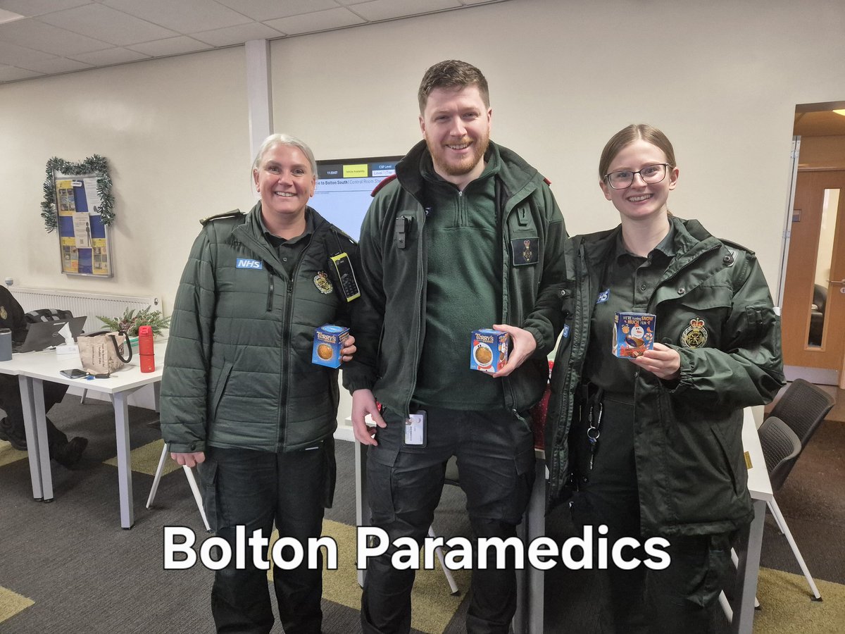 SeanDebbie's tweet photo. Great day dropping choccy oranges at @manchesterfire (bolton central) @boltonhospice @NWAmbulance (bolton) https://t.co/PWIWQTJWaB
