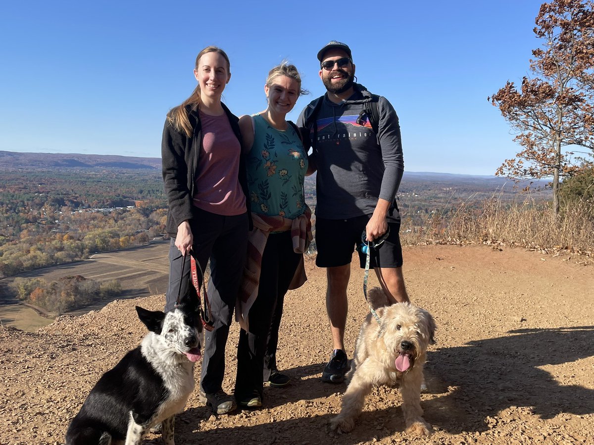 UConn_ID's tweet photo. FLASHBACK FRIDAY! UConn ID docs (and honorary canine friends) take on fall 🍂🍁 #spreadingwellnessnotgerms https://t.co/hFXJFOYTDn