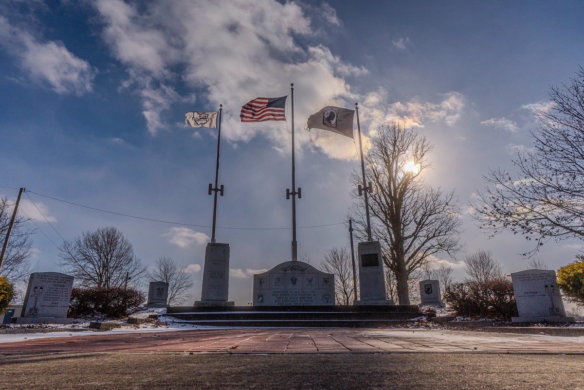 Korey_Smerk's tweet photo. Kennedy Park Memorial // Brook Park, Ohio 🇺🇸
As the @clevelandbrowns stadium begins to become a reality. It’s important for me to document my home town before the changes begin.
#BrookPark #clevelandbrowns #kennedymemorial #kennedypark #cleveland https://t.co/SUstlMDBzr