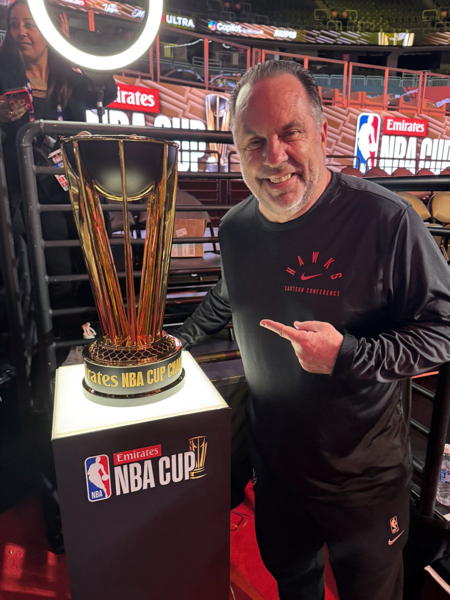 Mike Brey tweet media