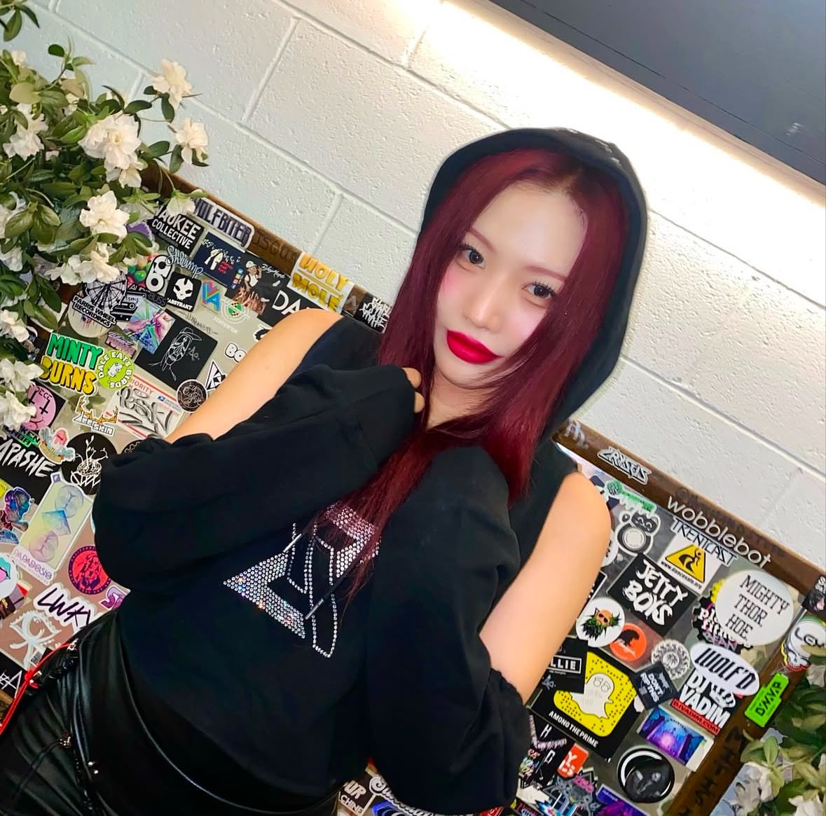 🐹SWAN | 131224 

SWAN BIRTHDAY🎂

j’ai trouvé une idée de cadeau pour Swan ! Je vais sûrement faire un montage vidéo / photo sur TikTok et YouTube ! et je vais vous demander d’écrire un petit mot et je le rajouterais dans la vidéo ! 

si il y a une photo ou une vidéo en