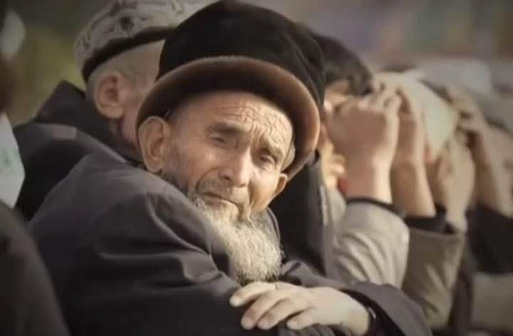 Mavikelebek1949's tweet photo. Doğu Türkistan yalnız değildir.
Doğu Türkistan, yapayalnızdır! https://t.co/jYAAdsL5uC