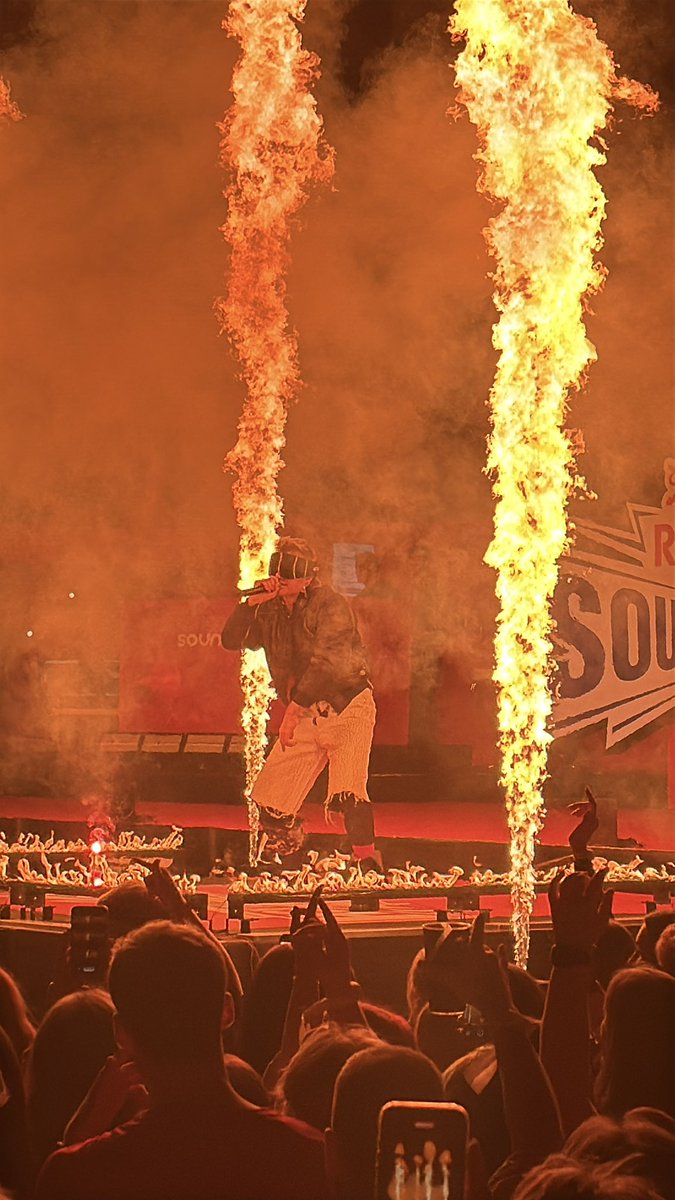 jerereemy's tweet photo. redbull soundclash war einer voller erfolg‼️
#teamrot ❤️ https://t.co/10C3UB3nDD