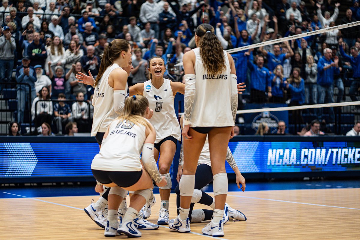 CreightonVB's tweet image. THE MOMENT

#GoJays