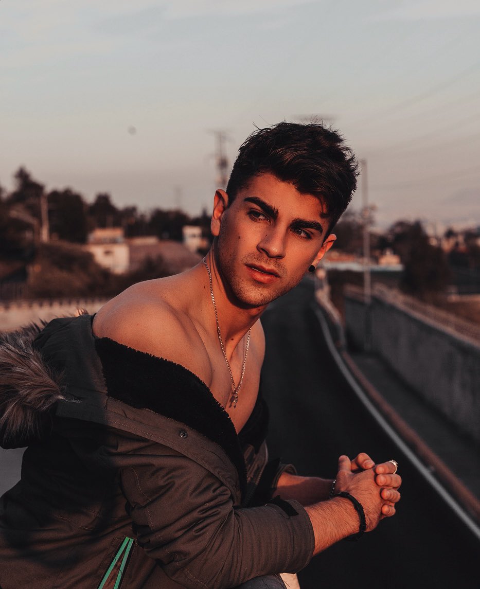 Es simple: haz que suceda  😉✌️